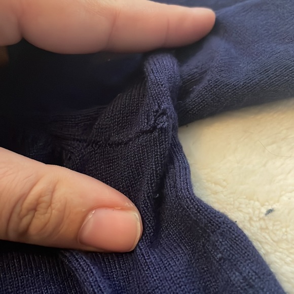 Cable & Gauge Navy Blue 3/4 Sleeve V Neck Blouse - Picture 10 of 11